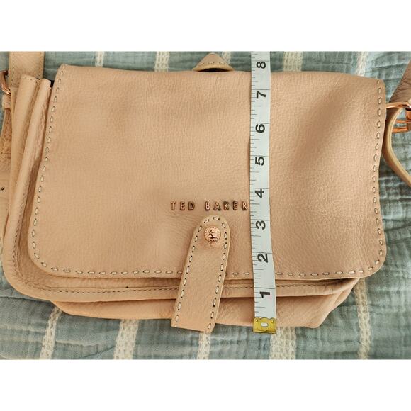 Ted Baker Soft Pink Crossbody Bag Rose Gold Hardware Small Purse - Picture 5 of 8